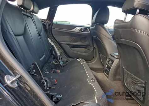 2022 BMW 430I Gran Coupe z USA, uszkodzony, nr VIN WBA63AV02NFM09232